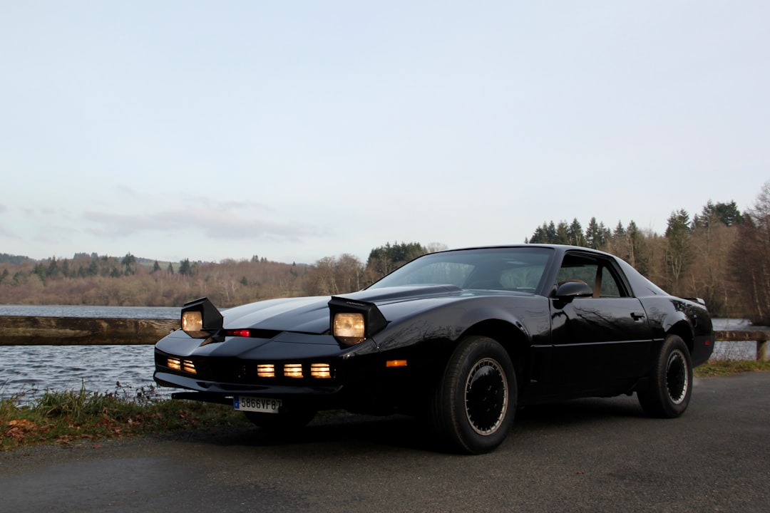 'Knight Rider'-auto in museum krijgt boetes terwijl hij al jaren stil staat
