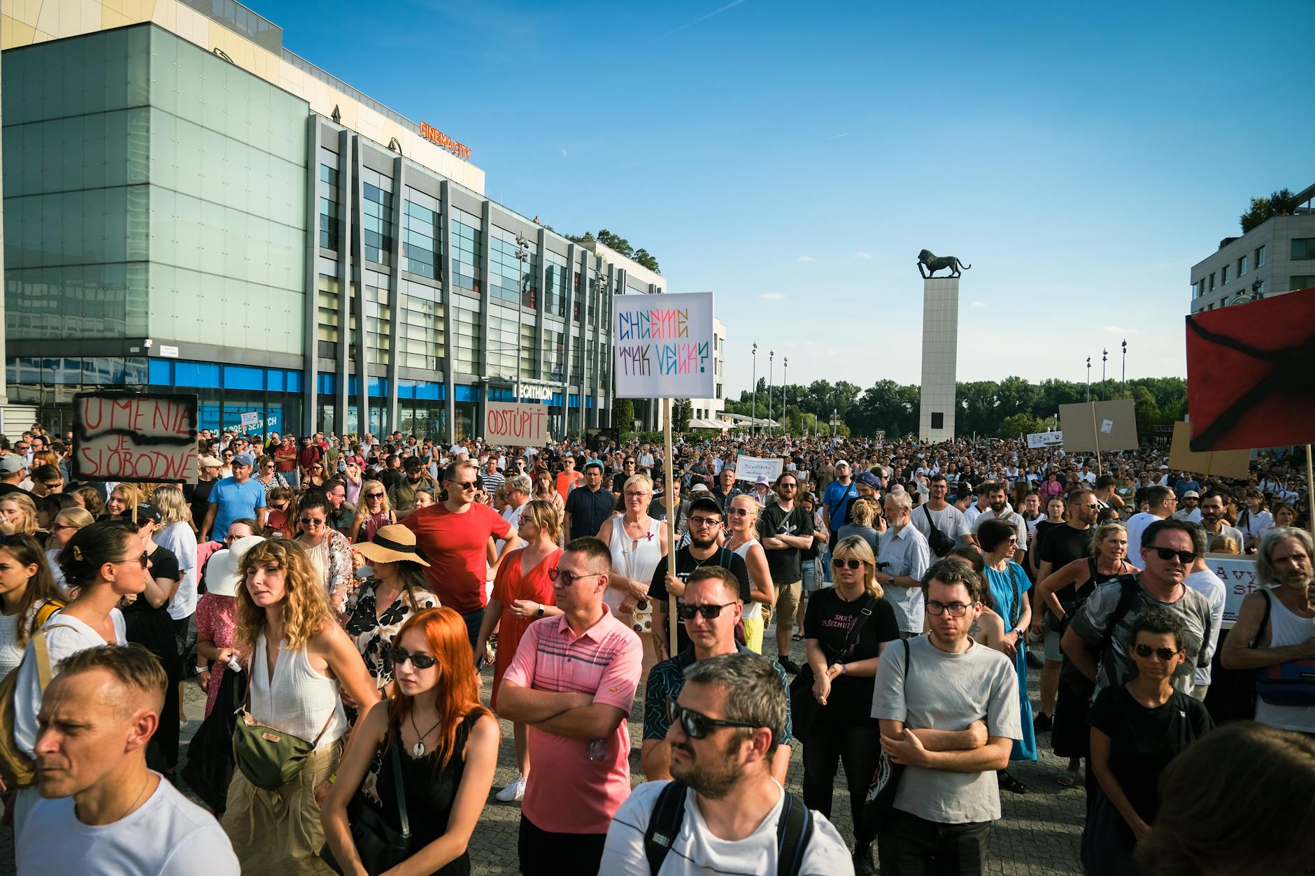 Demonstranten blokkeren havenspoor voor de tweede keer dit weekend
