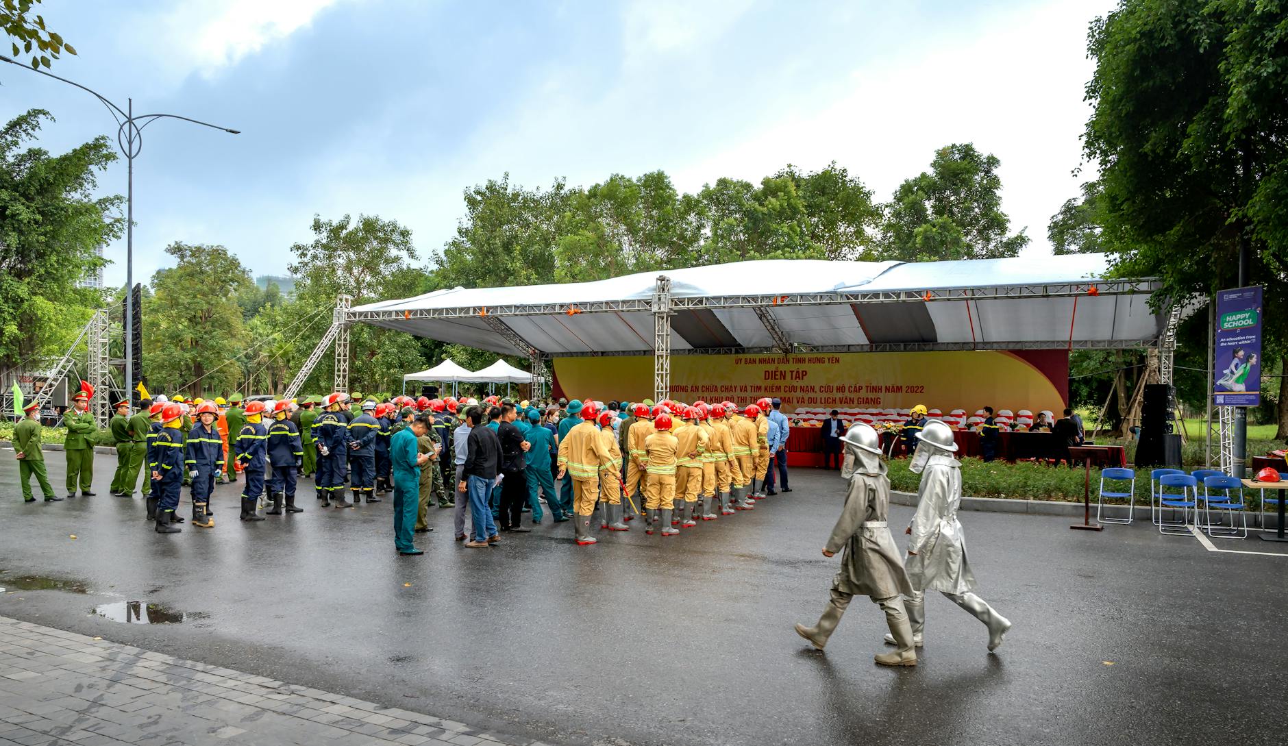 Grote brandmelding in gemeentehuis blijkt feestelijk afscheid
