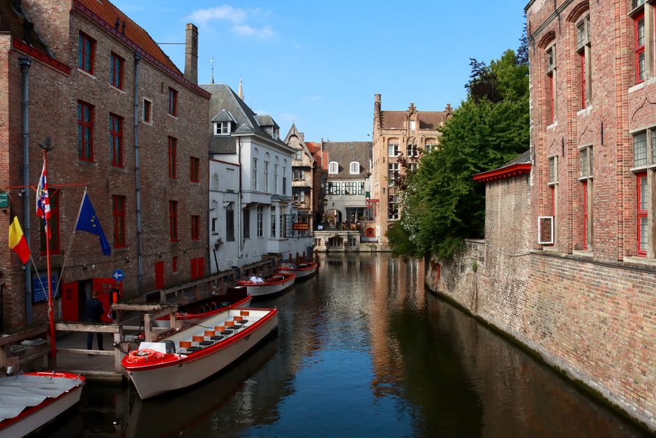 Brugge zet toeristische rondvaarten in de etalage: “Kandidaat-uitbaters moeten aan strenge voorwaarden voldoen” - Nieuwsblad