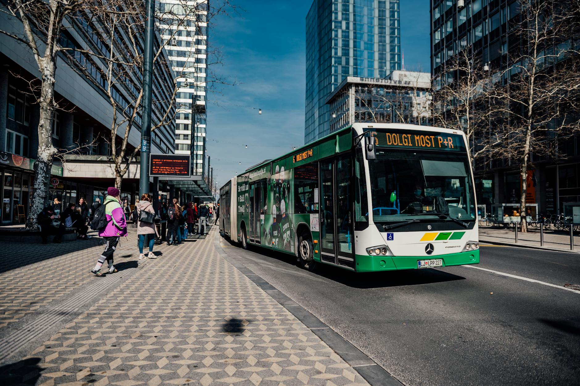 Openbaar vervoer in Helmond: in drie jaar meer haltes, meer bussen - Eindhovens Dagblad