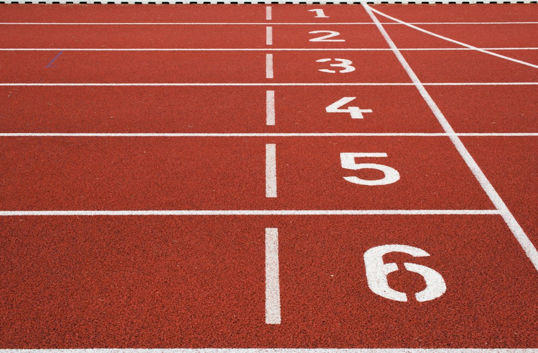 Feline Wibbelink als snelste naar finale 800 meter, Ivar Engels negende op 3000 meter