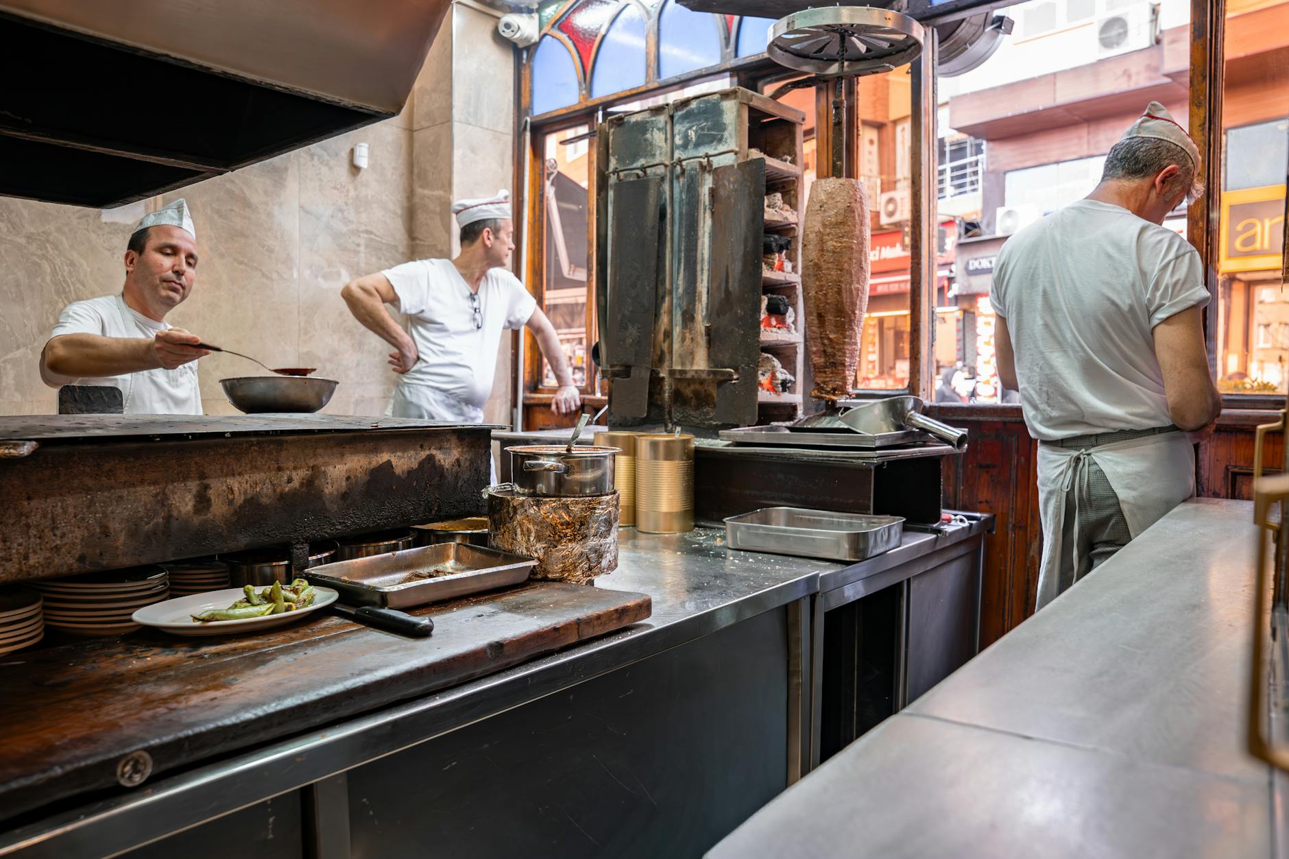 Gemeente Haarlem, omgevingsvergunning geweigerd, Schoterweg 13C 2021HZ Haarlem, 0392-2026-0042364, het starten van een horeca-2 inrichtring (köfte zaak), verzonden 12-05-2026 gmb-2026-229713