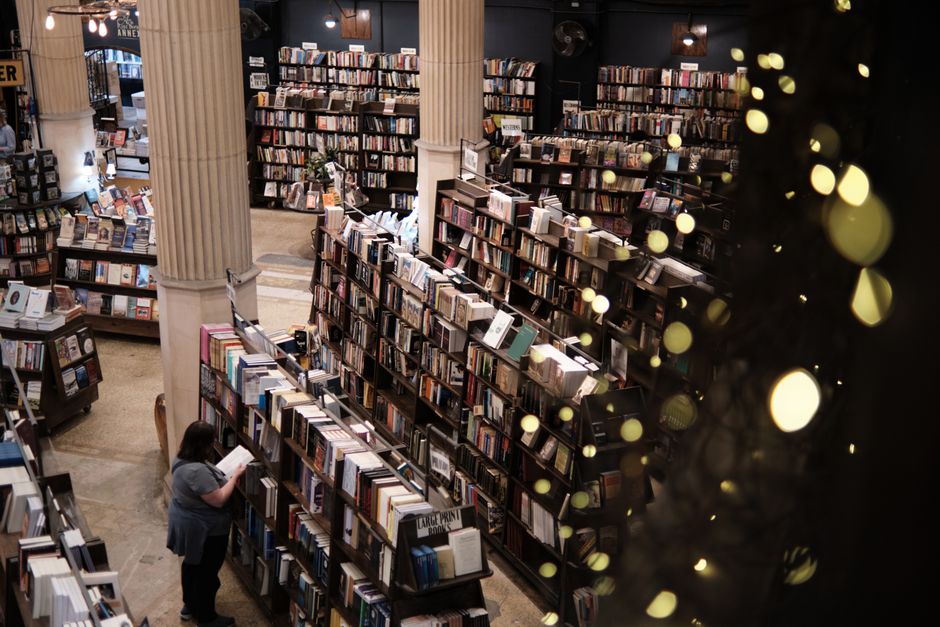 Waar andere winkels gaan blijft boekhandel Van de Sande altijd bestaan: ‘We willen nog een heel poosje doorgaan’