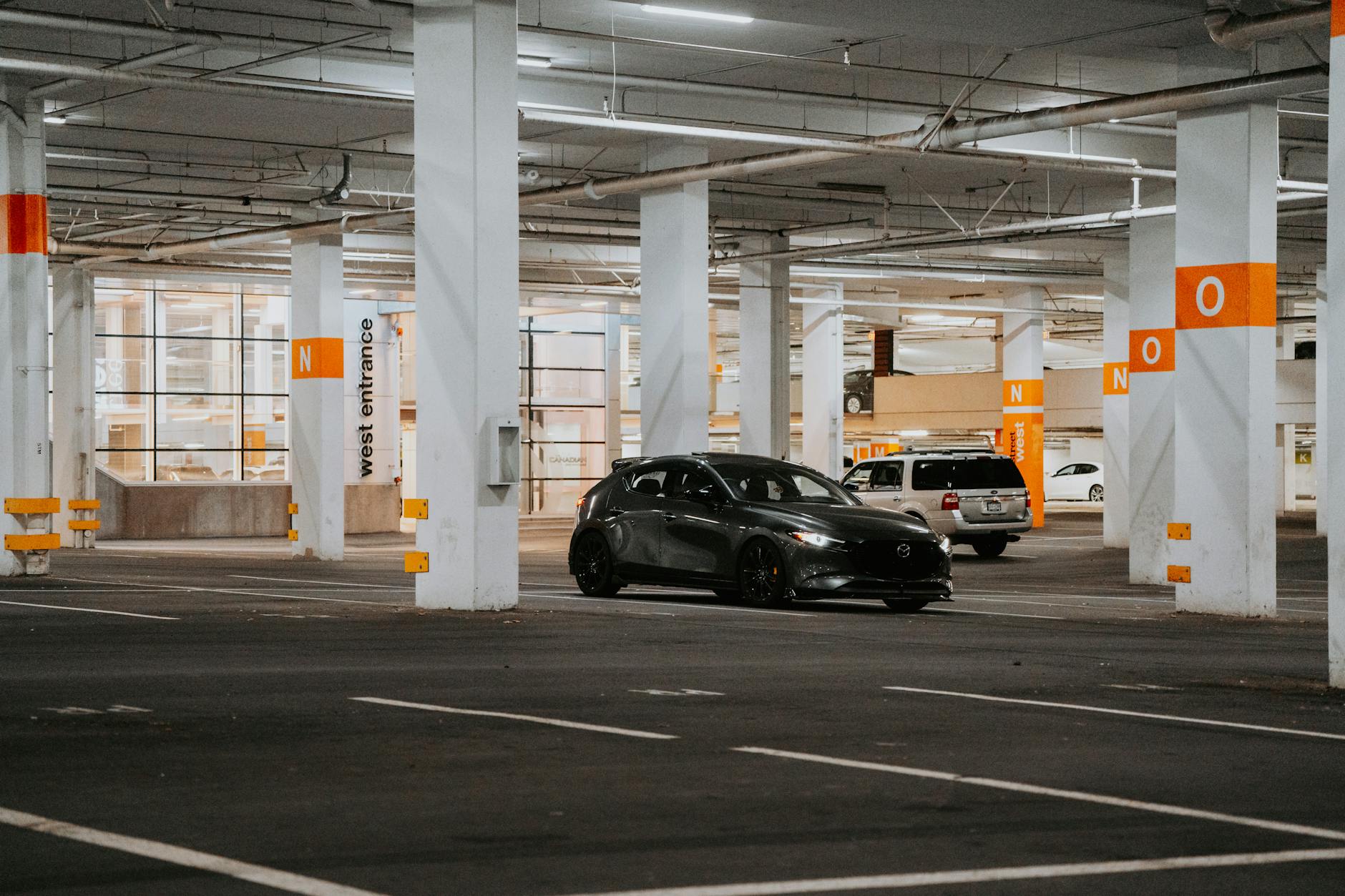 Parkeergarage De Barones in Breda krijgt onderhoud en aanpassingen